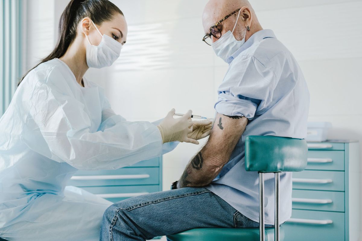 Why a Simple Flu Shot Remains One of Life's Most Critical Public Health Defenses - Health Pulse Daily
